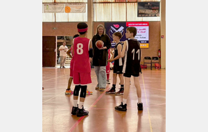 Entre 2 par Audrey Sauret internationale Française, directrice Générale de l'élan Béarnais Pau Orthez 